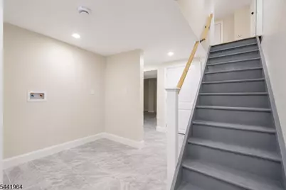 21 Glannon Rd, Livingston, NJ 07039 - Photo 20