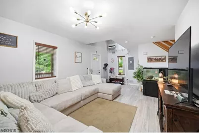 19 Northwestern Way, Hopatcong, NJ 07843 - Photo 16