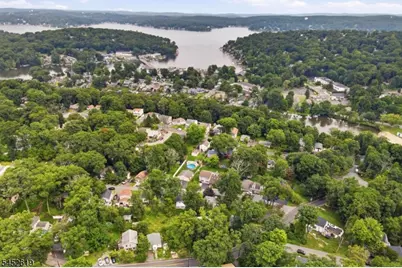 19 Northwestern Way, Hopatcong, NJ 07843 - Photo 28