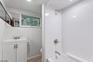 101 W Shore Dr, Hampton Township, NJ 07860 - Photo 14