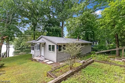 101 W Shore Dr, Hampton Township, NJ 07860 - Photo 1
