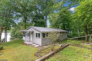 101 W Shore Dr, Hampton Township, NJ 07860 - Photo 1