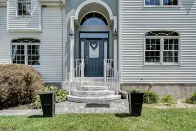 10 Skyler Ct, Jefferson Township, NJ 07438 - Photo 4