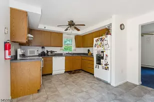 382 Rt515, Vernon, NJ 07462 - Photo 10