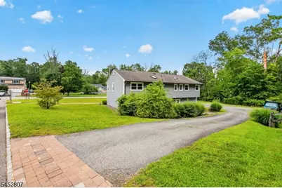 105 Jacksonville Rd, Lincoln Park, NJ 07035 - Photo 22