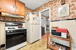 5 Plymouth Rd, Nutley, NJ 07110 - Photo 8