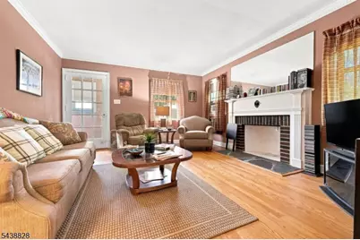 5 Plymouth Rd, Nutley, NJ 07110 - Photo 2