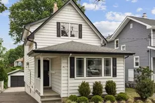 271 Travers Pl, Lyndhurst Township, NJ 07071 - Photo 1