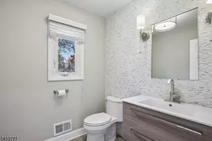 9 Burlington Rd, Livingston, NJ 07039 - Photo 16