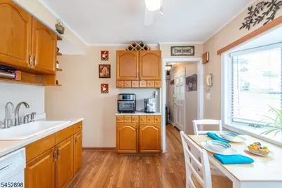 9 Clairmont Rd, Clifton, NJ 07012 - Photo 14
