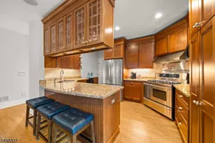 159 Hillside Ave, Nutley, NJ 07110 - Photo 8