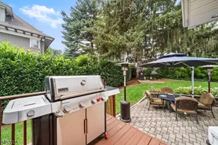 159 Hillside Ave, Nutley, NJ 07110 - Photo 40