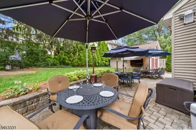 159 Hillside Ave, Nutley, NJ 07110 - Photo 34