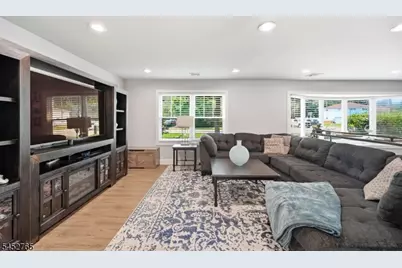 226 Church Ln, Wayne, NJ 07470 - Photo 20
