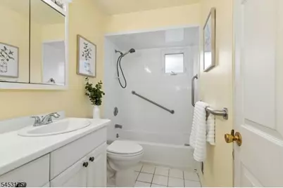 145 Fulton Street, Clark Township, NJ 07066 - Photo 18