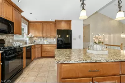 145 Fulton Street, Clark Township, NJ 07066 - Photo 10