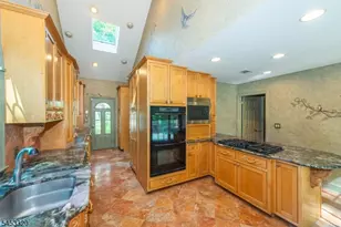 12 Colonial Dr, Morris Township, NJ 07960 - Photo 14