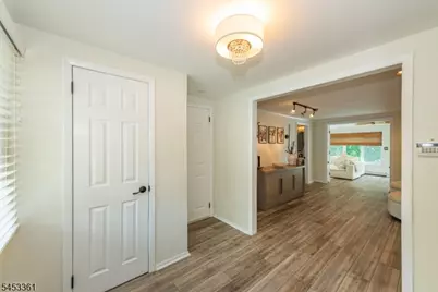 24 Martha Rd, Roseland, NJ 07068 - Photo 4