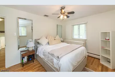 24 Martha Rd, Roseland, NJ 07068 - Photo 26