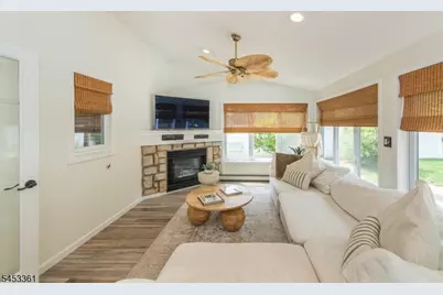24 Martha Rd, Roseland, NJ 07068 - Photo 8