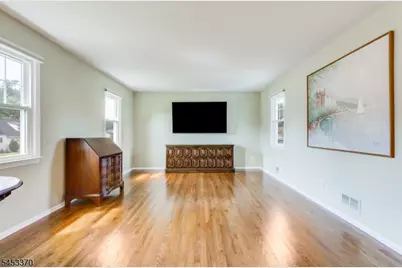 2781 Spruce St, Union Township, NJ 07083 - Photo 10