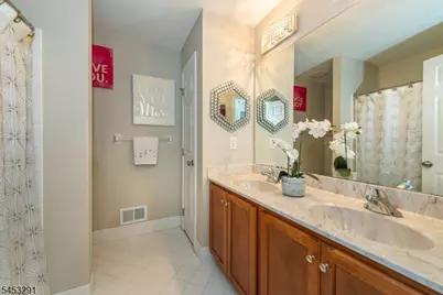 15 Julia Pl, Mount Olive, NJ 07828 - Photo 24