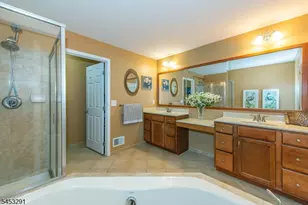15 Julia Pl, Mount Olive, NJ 07828 - Photo 22