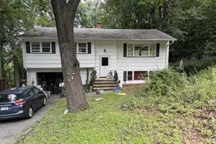 13 Alpine Dr, Kinnelon, NJ 07405 - Photo 1