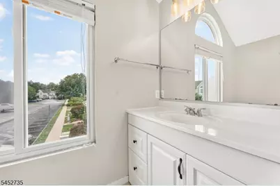 135 Hollow Oak Ct, Hillsborough Township, NJ 08844 - Photo 18