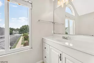 135 Hollow Oak Ct, Hillsborough Township, NJ 08844 - Photo 18