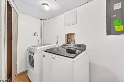 135 Hollow Oak Ct, Hillsborough Township, NJ 08844 - Photo 26