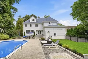 189 Highfield Ln, Nutley, NJ 07110 - Photo 38