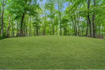 20 Plaza Dr, Hampton Township, NJ 07860 - Photo 28