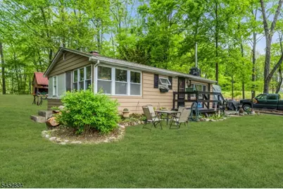 20 Plaza Dr, Hampton Township, NJ 07860 - Photo 20