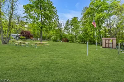 20 Plaza Dr, Hampton Township, NJ 07860 - Photo 10