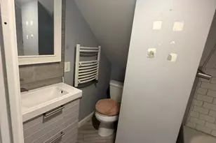 211 Bradford Ave, Linden, NJ 07036 - Photo 12