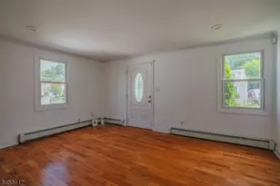 211 Bradford Ave, Linden, NJ 07036 - Photo 6
