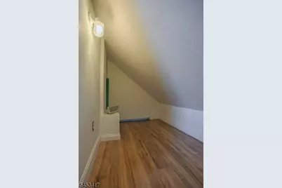 211 Bradford Ave, Linden, NJ 07036 - Photo 14