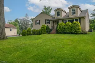 17 Turtle Rd, Morris Township, NJ 07960 - Photo 1