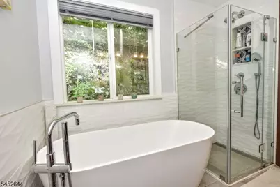 454 Skyline Lake Dr, Ringwood, NJ 07456 - Photo 16