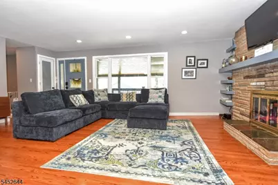 454 Skyline Lake Dr, Ringwood, NJ 07456 - Photo 6