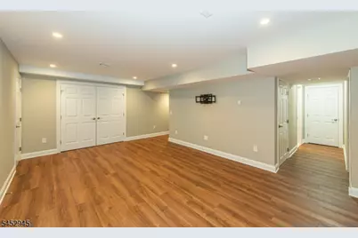 298 Emerson Ln, Berkeley Heights Township, NJ 07922 - Photo 22