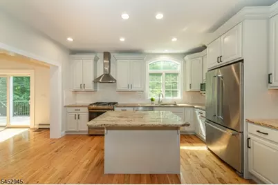 298 Emerson Ln, Berkeley Heights Township, NJ 07922 - Photo 8