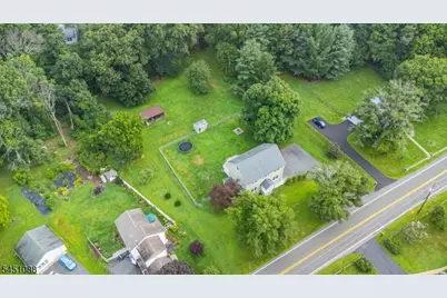 157 Halsey Rd, Hampton Township, NJ 07860 - Photo 30
