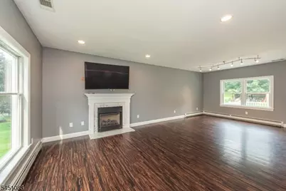 157 Halsey Rd, Hampton Township, NJ 07860 - Photo 6