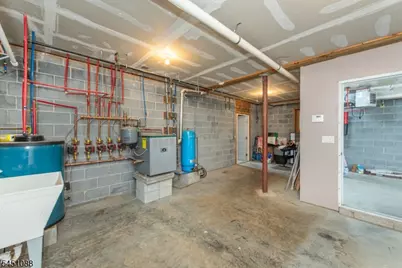 157 Halsey Rd, Hampton Township, NJ 07860 - Photo 22