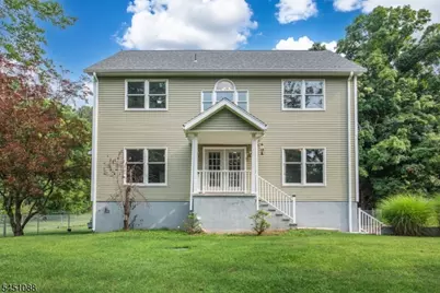 157 Halsey Rd, Hampton Township, NJ 07860 - Photo 1
