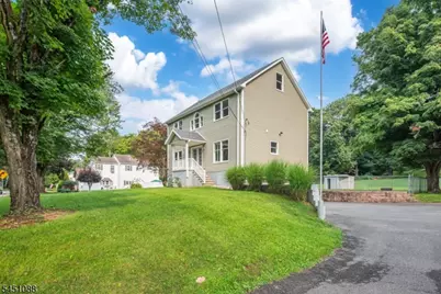 157 Halsey Rd, Hampton Township, NJ 07860 - Photo 2