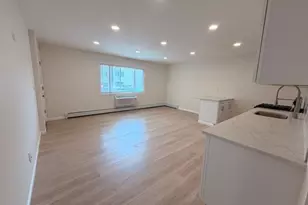 291 Garibaldi Ave, Lodi, NJ 07644 - Photo 4