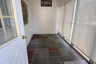 43 Second St, Raritan, NJ 08869 - Photo 2